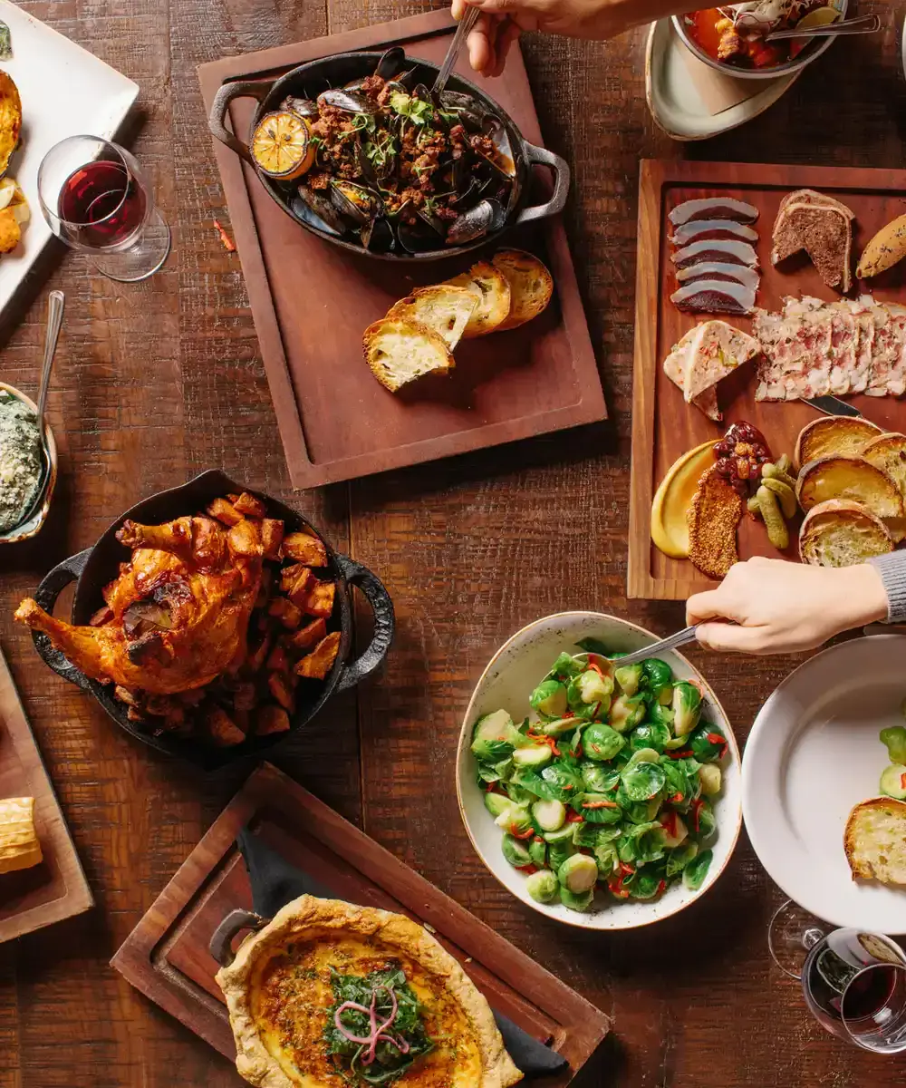 Group Dining Header Image for River Roast - Mobile